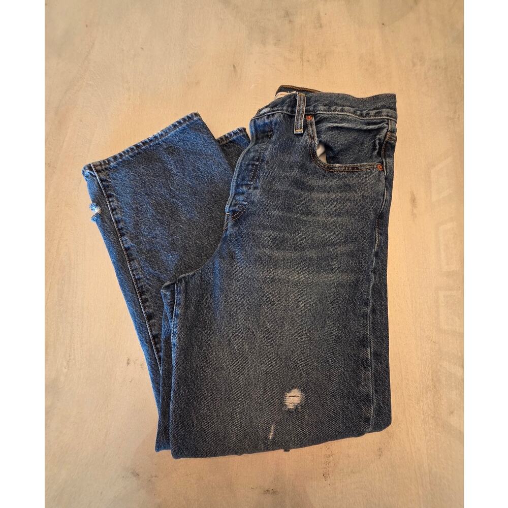Levi's Women's Ribcage Straight Ankle Denim Jeans SZ 31 Distressed Dark Wash